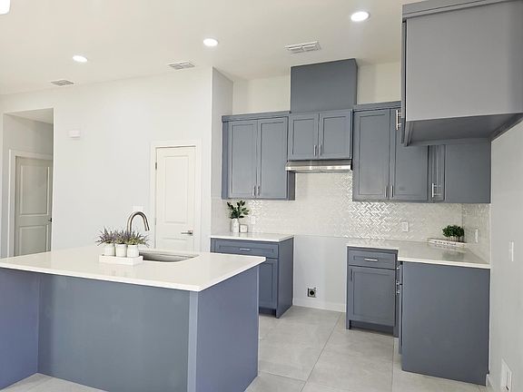 5th image of 2307 Durazno Ct