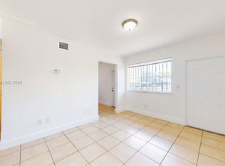 1190 NW 65th St #2, Miami, FL 33150