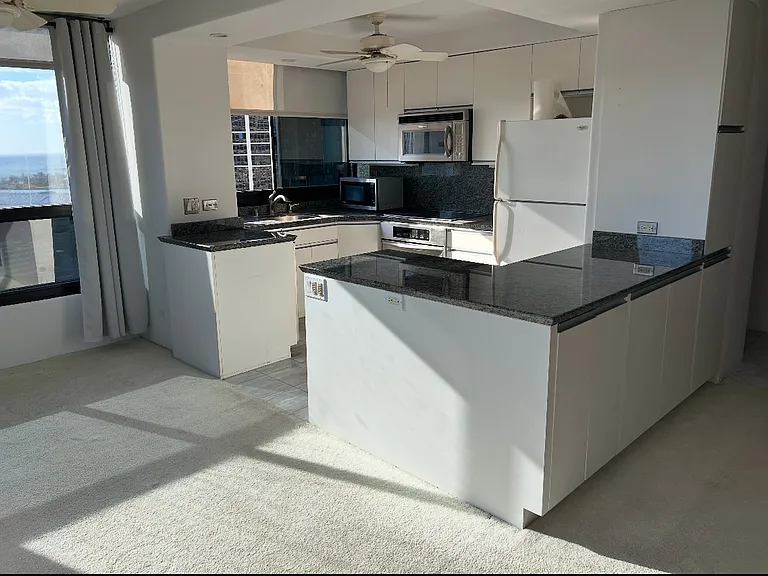878 Curtis St #3104 — Photo 4