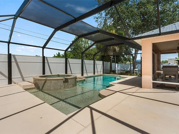 8375 99th Ct, Vero Beach, FL 32967