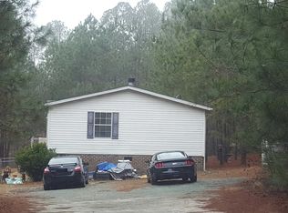 301 Sleigh Bell Ln, Carthage, NC 28327