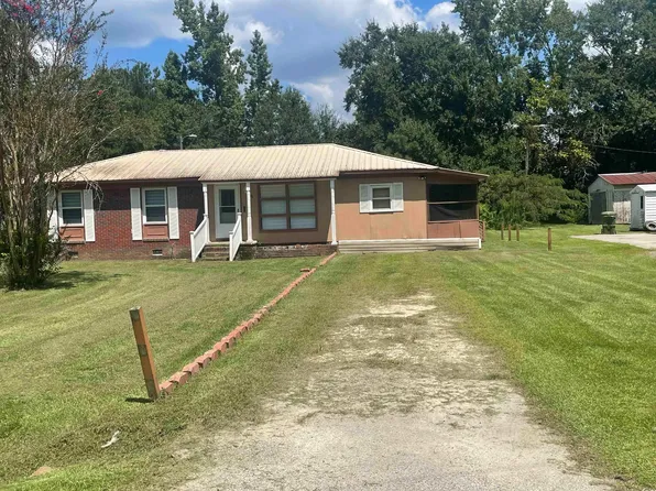 704 W Alder St., Andrews, SC 29510