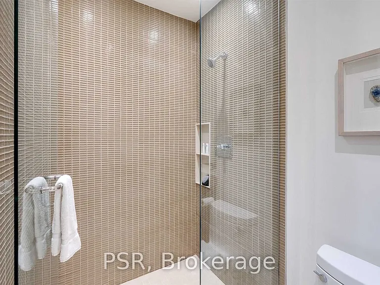 311 Bay St #3702 — Photo 21