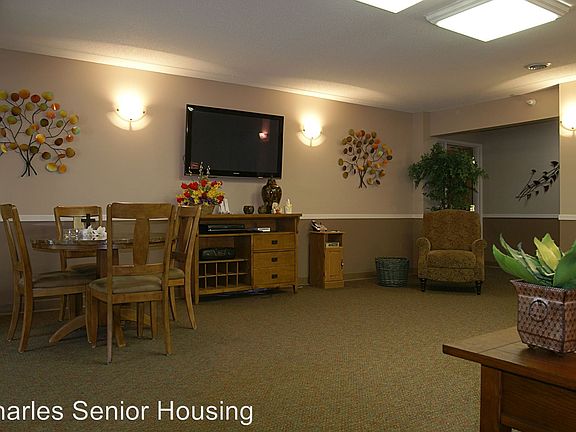 3rd image of 1933 G St APT 209