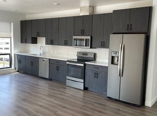 300 S Clinton St #401, Iowa City, IA 52240