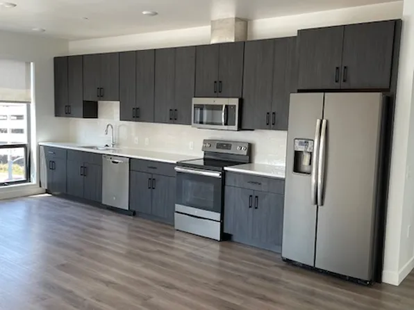 300 S Clinton St, Iowa City, IA