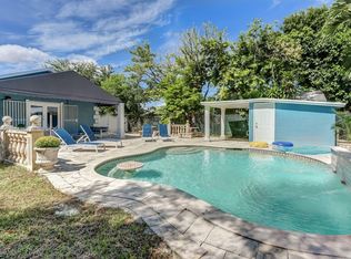 211 SW 4th Ave, Hallandale, FL 33009