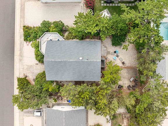 4th image of 214 68th St