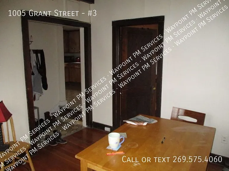 1005 Grant St #3 — Photo 9
