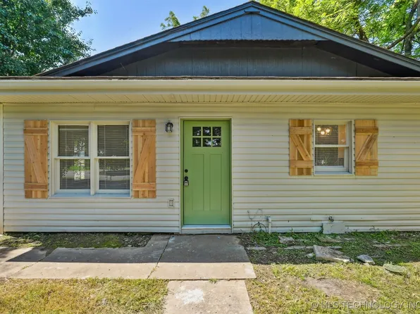 202 W Burnham Ave, Sapulpa, OK 74066
