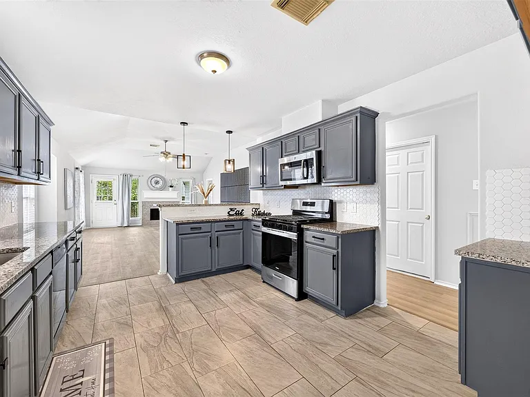 7219 Avocet Ln — Photo 16