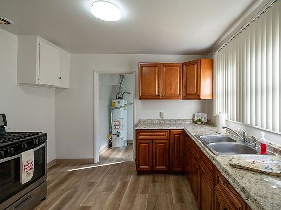4th image of 1410 Barrington Way #Ba103