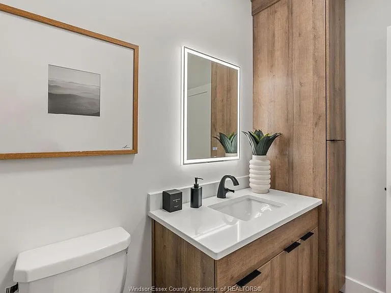3871 Howard Ave #206 — Photo 19