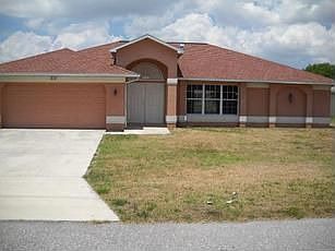 1st image of 212 SE 15th Pl