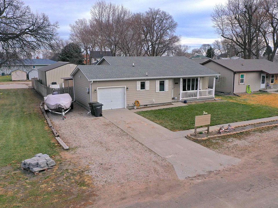 1st image of 304 N Doane Ave