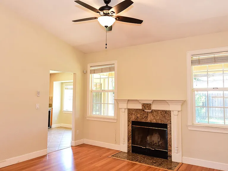 485 Deer Creek Dr — Photo 4