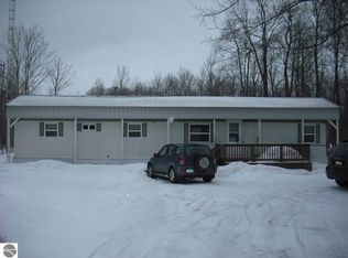 14694 Woods Trl, Thompsonville, MI 49683