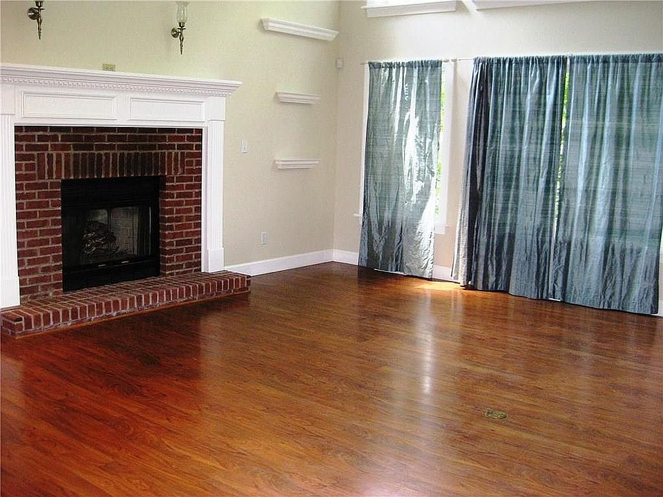 511 Shadow Oaks Dr, Meadville, PA 16335 Zillow