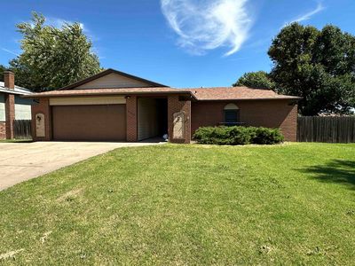 2202 Woodrow Ave, Dodge City, KS, 67801