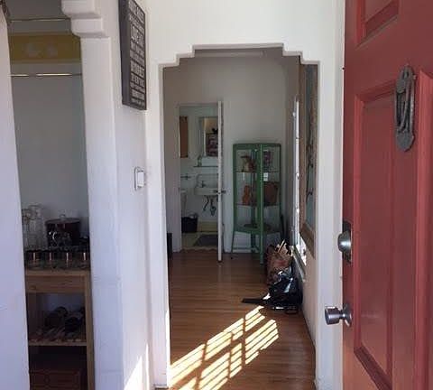 5th image of 2606 1/2 Locksley Pl