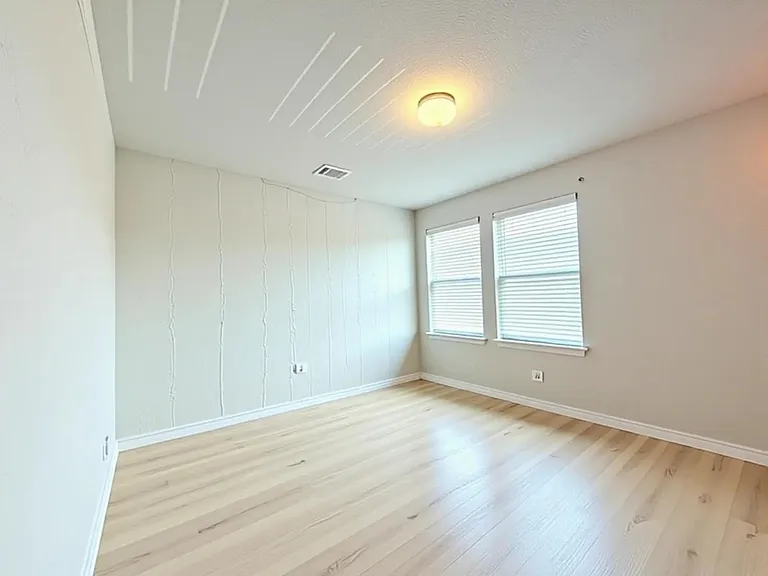 11816 Offlay Dr — Photo 18