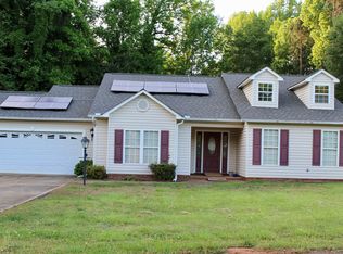 337 Goforth St, Cowpens, SC 29330