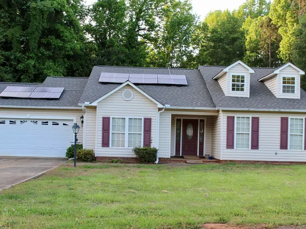 337 Goforth St, Cowpens, SC 29330