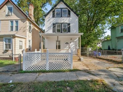66 Hamilton St, East Orange, NJ, 07017