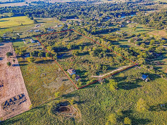 2nd image of 1929 County Road 122