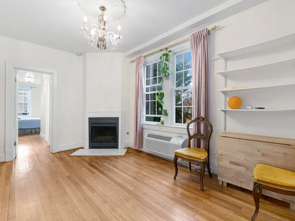 1125 Maryland Ave NE APT 10, Washington, DC 20002