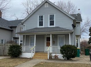 918 Elizabeth St, Joliet, IL 60435