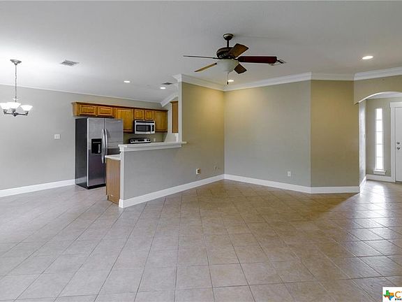 2nd image of 3005 Zachary Ln