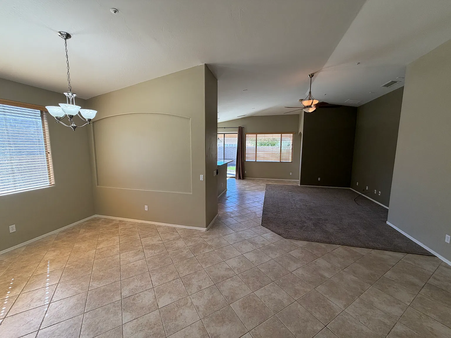 4 bed, 1820 sqft, $2,195 — Photo 4