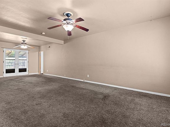 4th image of 1283 Racine Street