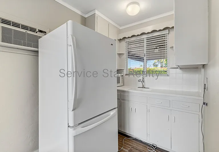 6720 N 12th Pl — Photo 24