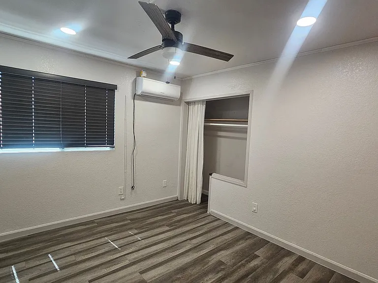 9667 Saint George St — Photo 12