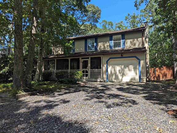 2nd image of 715 Nacote Creek Pl