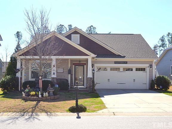2nd image of 737 Lake Artesia Ln