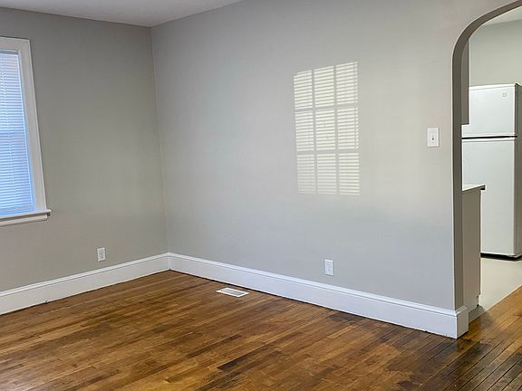 4th image of 1516 Rivermont Hts #A
