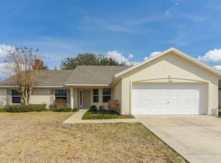 4461 Abaco Dr, Tavares, FL 32778