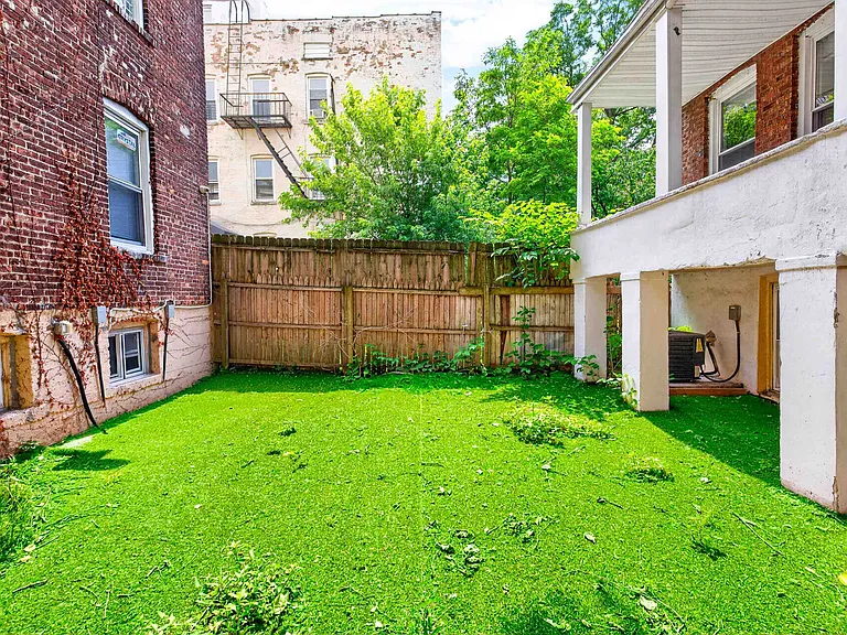 83 Williams Ave #3 — Photo 16