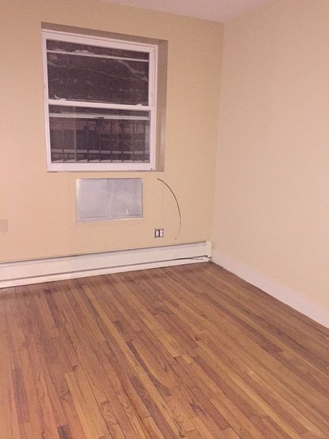 2nd image of 436 Franklin Ave APT 2