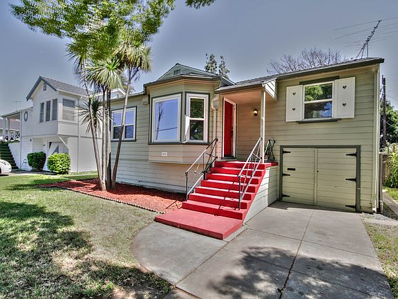2nd image of 536 Starr Ave