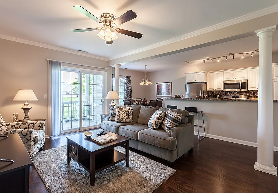 Oakmonte Apartment Homes
