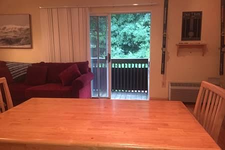 3rd image of 131 Lake St #338