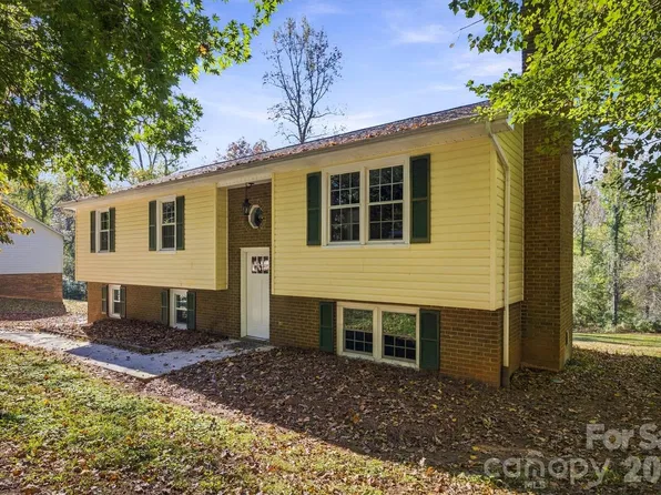 306 New Orleans Blvd, Morganton, NC 28655