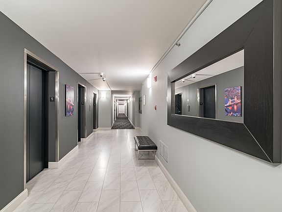 5th image of 465 W Dominion Dr Unit 501