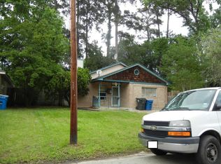 1707 Tyler St, Conroe, TX 77301