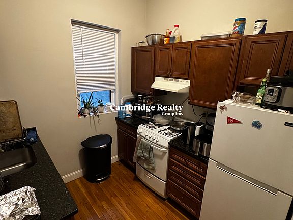 3rd image of 1197 Commonwealth Ave #1T