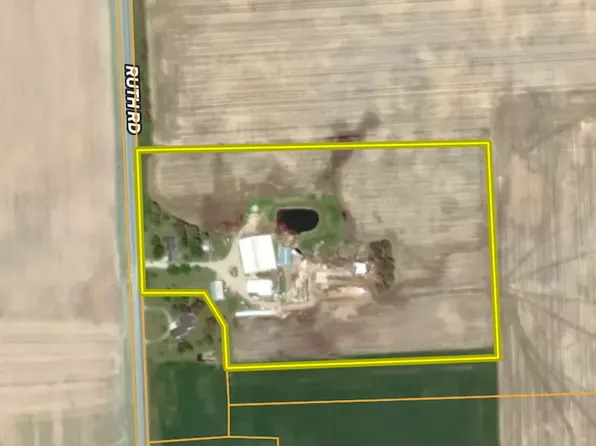 7268 N Ruth Rd, Minden City, MI 48456